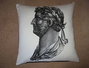 DISEÑADOR TIMNEY FOWLER GRANDES CABEZAS ROMANAS BLANCO Y NEGRO DISEÑO CLÁSICO - Imagen 1 de 2