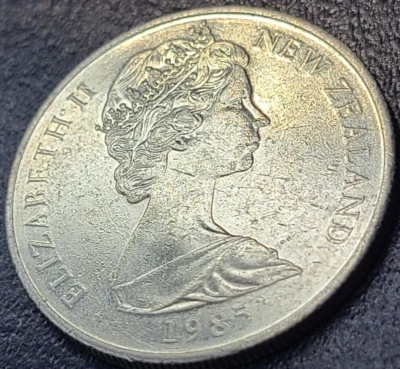 1985 New Zealand 10 Cents KM# 41.1 US SELLER COMBINED SHIPPING REFUND - Image 1 of 2