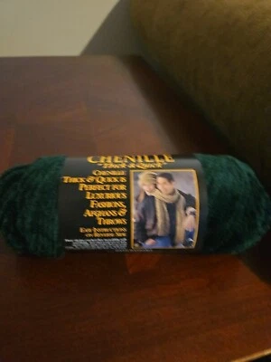Lion Brand Yarn Chenille "Thick & Quick" 1 Skein  New 131 FOREST GREEN  - Image 1 of 4