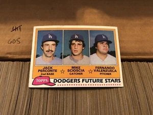 Lot of 605 Different 1981 Topps Baseball Cards Mid Grade Good VG-EX EX - Bild 1 von 17