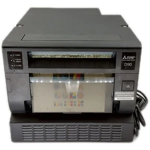 Mitsubishi D90 Dye Sub Photo Printer - Afbeelding 1 van 8
