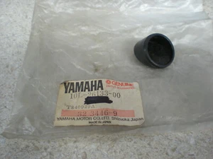 NOS OEM Yamaha Lenkerkappe 1982 XV920J 10L-26133-00 - Bild 1 von 4