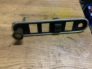 ORIGINALE CLASSIC MINI CENTRALE 4 INTERRUTTORI PANNELLO ORIGINALE BL PARTE - Foto 1 di 3