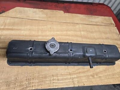 Tampa da válvula Triumph TR6, TR250, GT6, Vitesse - Imagem 1 de 3