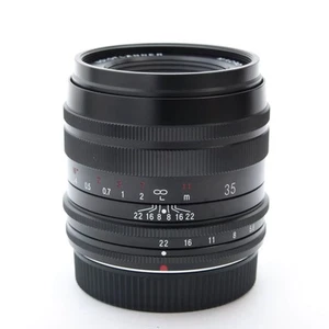 Voigtlander MACRO APO-ULTRON 35mm F/2 Asph. (Fujifilm X) -Near Mint- #441 - Picture 1 of 12