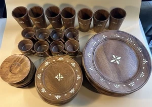 Vintage Teller, Becher und Kaffeetassen mit Holzintarsien aus den Philippinen - Bild 1 von 11