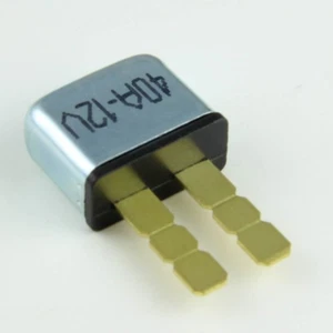 40 Amp Auto-Reset ATC/ATO Blade-Style Circuit Breakers (1 per pack) - Picture 1 of 2