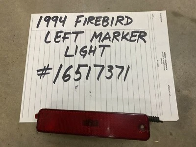 Pontiac Firebird 1994 conjunto de luces de señalización lateral izquierda 16517571 Foto 1 de 4