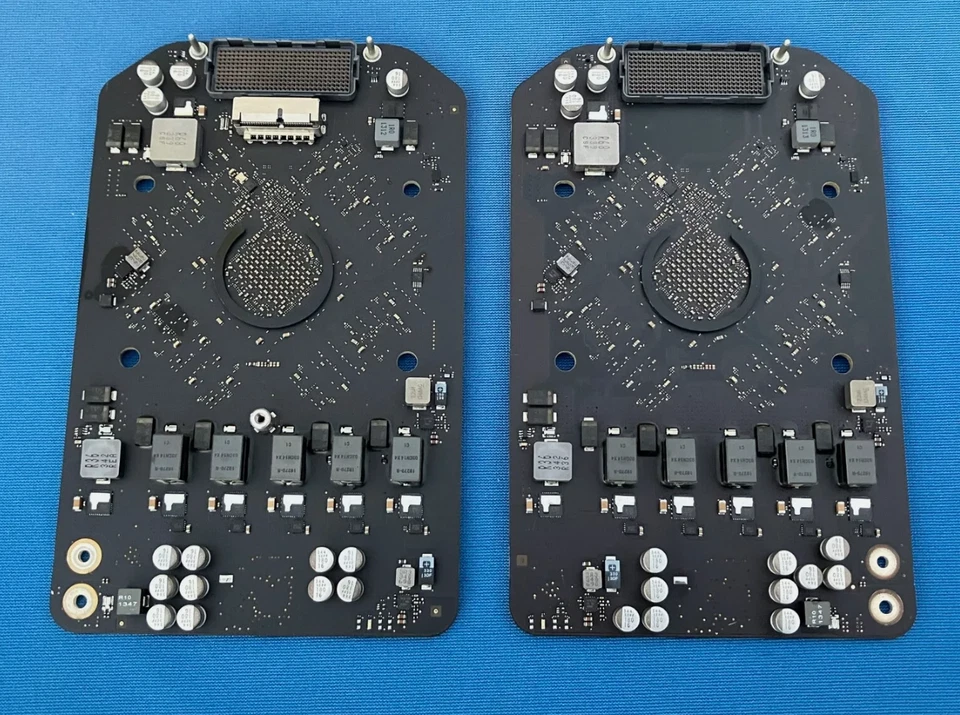 Matching Pair of AMD FirePro D700 GPU Video Card A & B for 2013 Mac Pro - Image 1 of 2