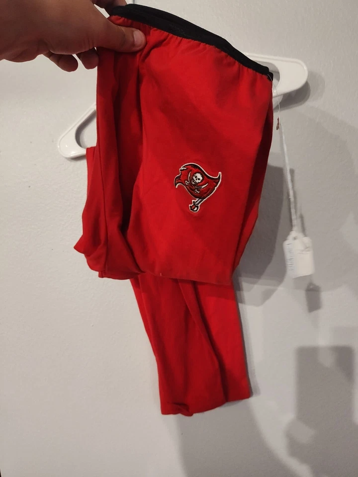 PANTALONES DEPORTIVOS TAMPA BAY BUCS BUCANEERS NFL FOR HER TEAM LOGO XL NUEVOS NUEVOS CON ETIQUETAS Foto 1 de 1
