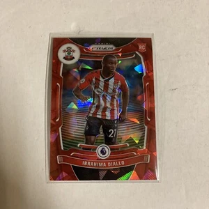Ibrahima Diallo 2021-22 Panini Prizm Premier League Red Rookie #114 Southampton - Bild 1 von 4