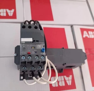 1pc new ABB EF460-500 Electronic Overload Relay 150-500A 1SAX721001R1101 - Picture 1 of 3