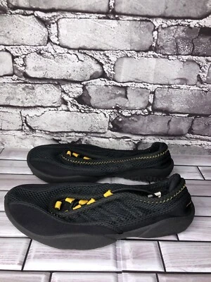 Body Glove Black Synthetic Textile Drawstring Water Shoes Women Sz 7M US/38EU - Image 1 of 4