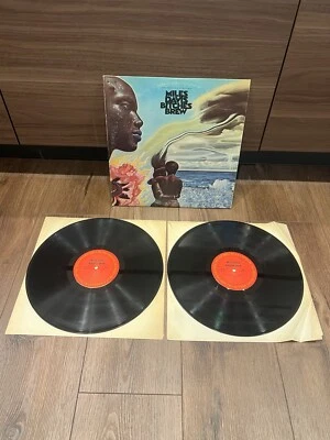 Miles Davis Bitches Brew 2 LP 1970 vinyl jazz funk rock fusion original gatefold - Image 1 of 4