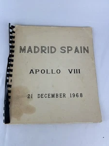 RARE APOLLO 8 Photo Album December 21, 1968 NASA Station Director Issued READ - Bild 1 von 10