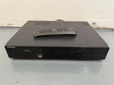 Samsung DVD-VR375 DVD/VCR Combo Recorder W/ Remote *VCR Works, DVD Don’t Read - Image 1 of 4