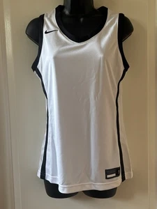 NEU Nike Dri-FIT Basketball Trikot Damen Regular Größe S Neu mit Etikett AV2219-106 - Bild 1 von 5