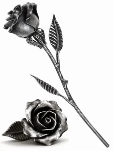 Eterna rosa in ferro forgiata a mano &#8211; romantico fiore in metallo, simbolo d'amore che - Foto 1 di 11