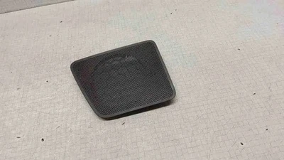 VW CADDY III Furgon 2KA, 2KH, 2CA, 2CH Loudspeaker Cover 2K0858425 32531150 - Image 1 of 2