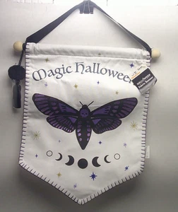Way To Celebrate Magic Halloween lila & weiß Motte Banner Wanddeko - Bild 1 von 6