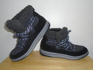 Clarks Cloudsteppers Women's Boots Size 9.5 - Picture 1 of 23