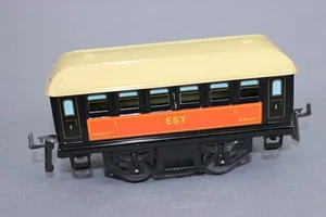 ZB800 Hachette Hornby Train O 40 2379K Voiture voyageurs 1 Est A8 myfi - Picture 1 of 3