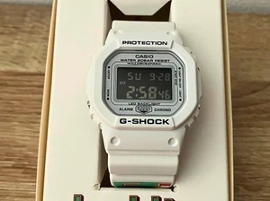 Unused CASIO G-SHOCK DW-5600UE Duddix collaboration Digital Watch White with Box - Picture 1 of 4