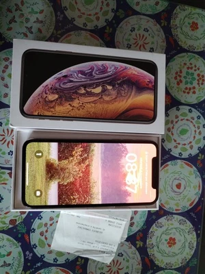 Cellulare IPhone Xs - Immagine 1 di 4