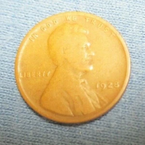 1928-P Philadelphia Lincoln Wheat Cent - Picture 1 of 2