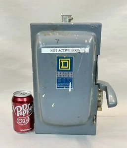 SQUARE D Cat#H361 30Amp 600 Volt 3-polig SICHERUNGSSCHALTER SICHERHEITSSCHALTER Lot1849 - Bild 1 von 13