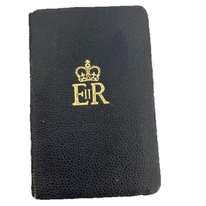 Coronation New Testament Bible  June 1953 Celebration Edition Elizabeth II Small - Picture 1 of 13