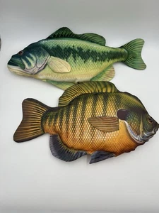 Cojín de almohadas rellenas de colección Salamander Graphix Co Bluegill y boca grande para bajo - Imagen 1 de 5