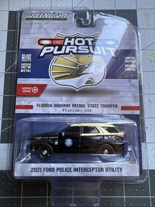 1/64 GREENLIGHT HOT PURSUIT 2021 FORD POLICE INTERCEPTOR FLORIDA HIGHWAY PATROL - Picture 1 of 2