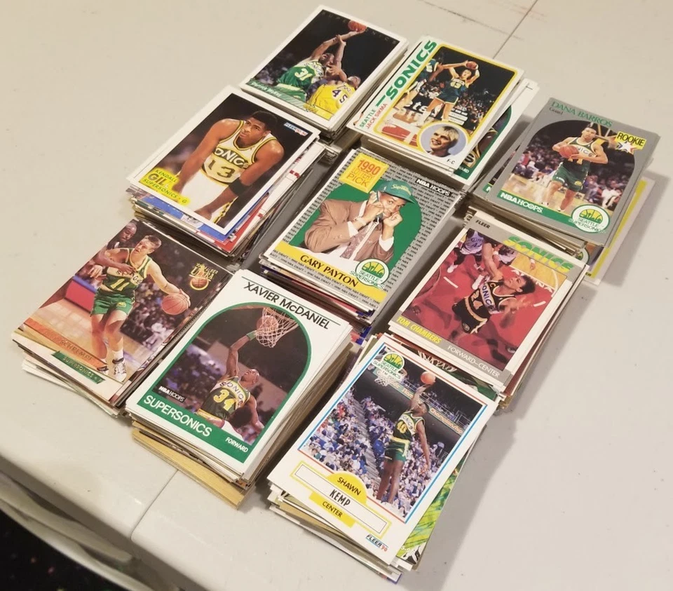 ENORME LOTE DE 642 TARJETAS DE LA NBA: Seattle Supersonics RCs, Salón de la fama, Estrellas ¡ENVÍO GRATUITO + BONIFICACIÓN! Foto 1 de 4