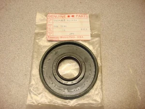 SNO JET KAWASAKI OIL SEAL NOS OEM # 810474 VINTAGE 32 * 78 * 10 MM - Picture 1 of 4