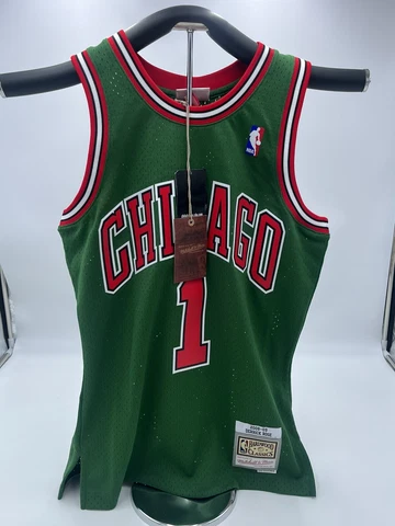 MEN MITCHELL & NESS NBA SWINGMAN JERSEY CHICAGO BULLS GREEN 08 DERRICK ROSE Cover
