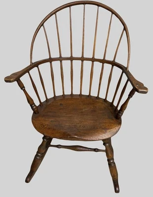 Mecedora Windsor vintage con respaldo de aro - madera maciza - asiento de sillín con respaldo de husillo Foto 1 de 4