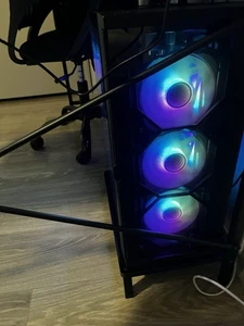 Zalman Z10 Duo Competitive Gaming Pc (Excellent Cooling) - Picture 1 of 3