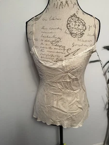 4 Love and Liberty Seiden Camisole Top klein beige Spitzenborte Boho romantisch Lounge - Bild 1 von 5