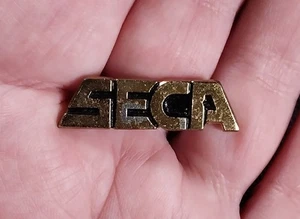 Vintage 1982 SECA Motorrad Racing Jacke Weste Tasche Mütze Anstecknadel Pinback Abzeichen - Bild 1 von 19