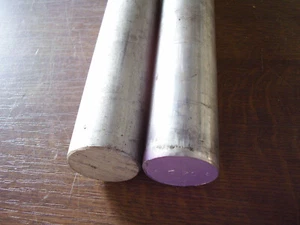 1 Reststück Aluminium 15 Ø mm, ca. 740mm lang, Dreh- und Fräsqualität - Bild 1 von 1