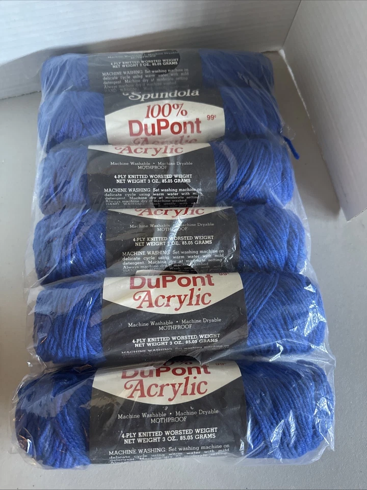 Spundola Royal Blue #618 Medium Weight #4 Yarn 85g 3oz Skeins Vintage- 6 Packs - Image 1 of 4