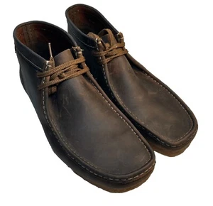 Mens 11 Clarks Desert Boots Dark Brown Leather Gum Soles - Picture 1 of 13