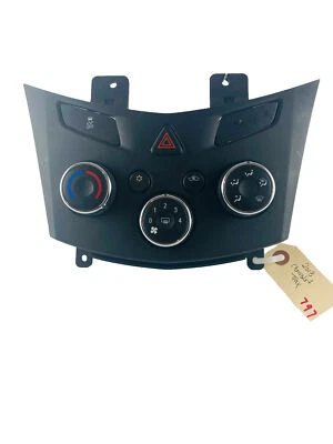 2013 Chevrolet Trax AC Heater Climate Temperature Control Unit 545329302 OEM - Image 1 of 4