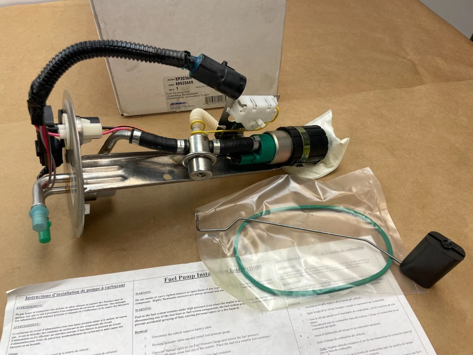 Nueva bomba de combustible con unidad de envío/sensor para Ford Ranger 1998 Reg. Cabina Hecha en USA Foto 1 de 4