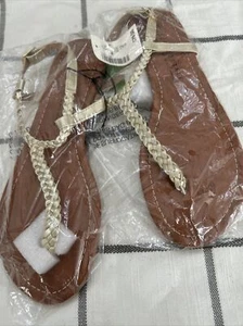 Gr. 6 Aeropostale geflochtene Riemensandale Damenschuh – goldfarbene & hellbraune Sandale Flip-Flop - Bild 1 von 3