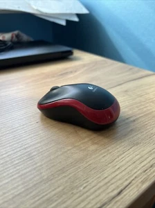 Rote Logitech Maus - Bild 1 von 6