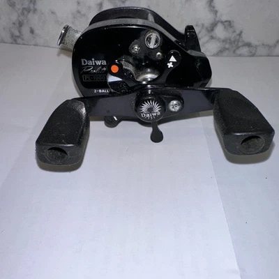 NICE!! Vtg Daiwa Procaster Prolite PL-1000 Baitcast Fishing Reel Made in Japan - Image 1 of 4