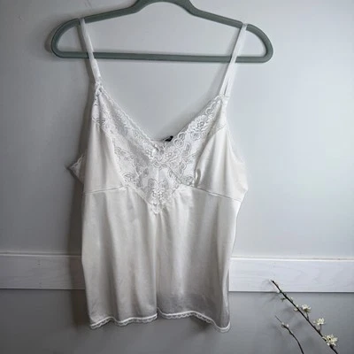 Vintage Vanity Fair Cami Slip Silky Nylon Lingerie Lace  White 40/45 - Image 1 of 4