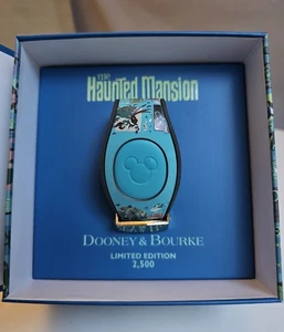 *NEU* Disney Parks Dooney & Bourke Haunted Mansion 2021 LE 2500 Magic Band - Bild 1 von 12